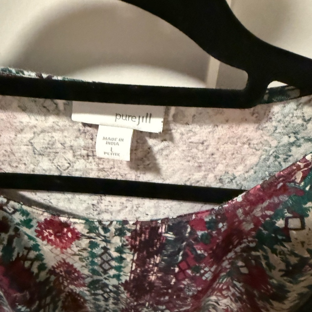 Chic Multicolor Patterned Blouse - image 2